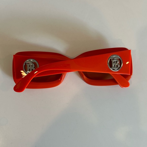 Burberry ASTRID Sunglasses - Orange - Picture 3 of 8